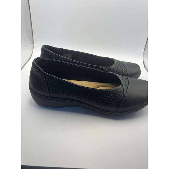 Clarks Cora Iris Loafer womens US 9 Wide Black Leather Slip On 1 inch heel New - Picture 5 of 13